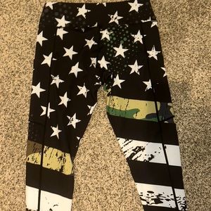 Curves and Combatboots leggings. Military edition.